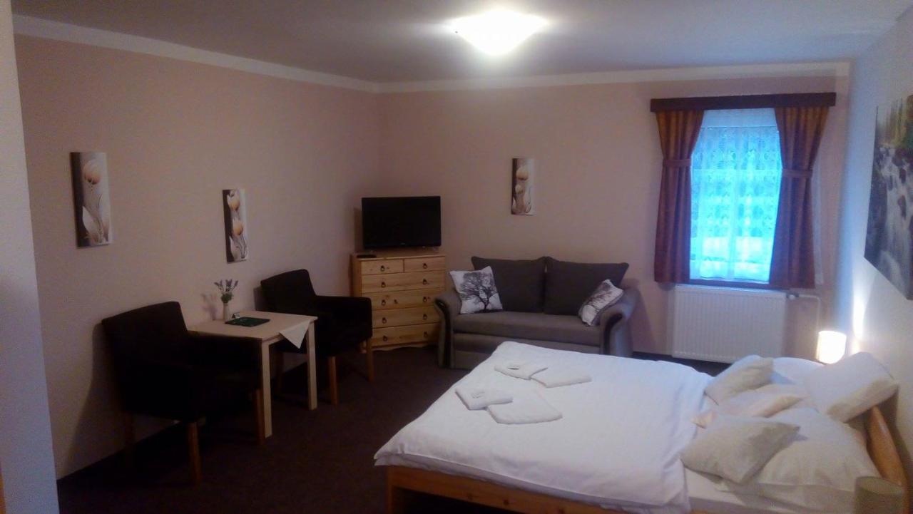 Hotel Garni Belveder Hřensko Esterno foto