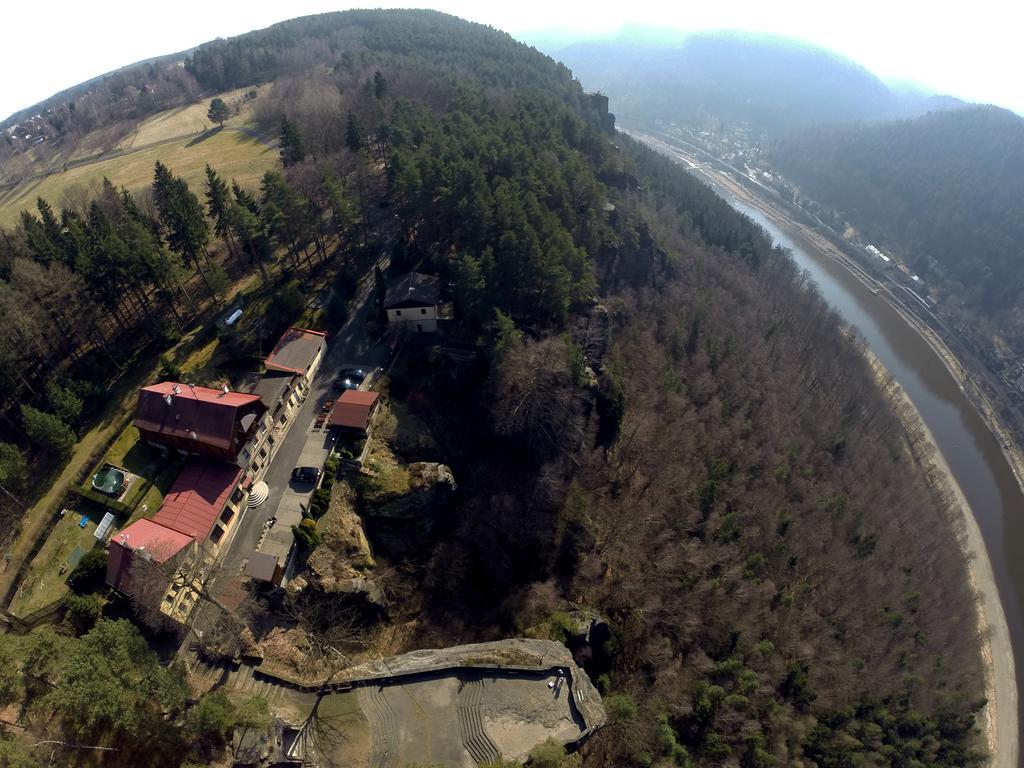 Hotel Garni Belveder Hřensko Esterno foto