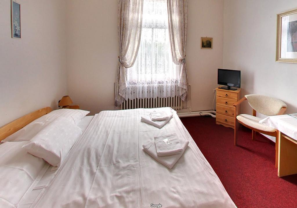Hotel Garni Belveder Hřensko Esterno foto