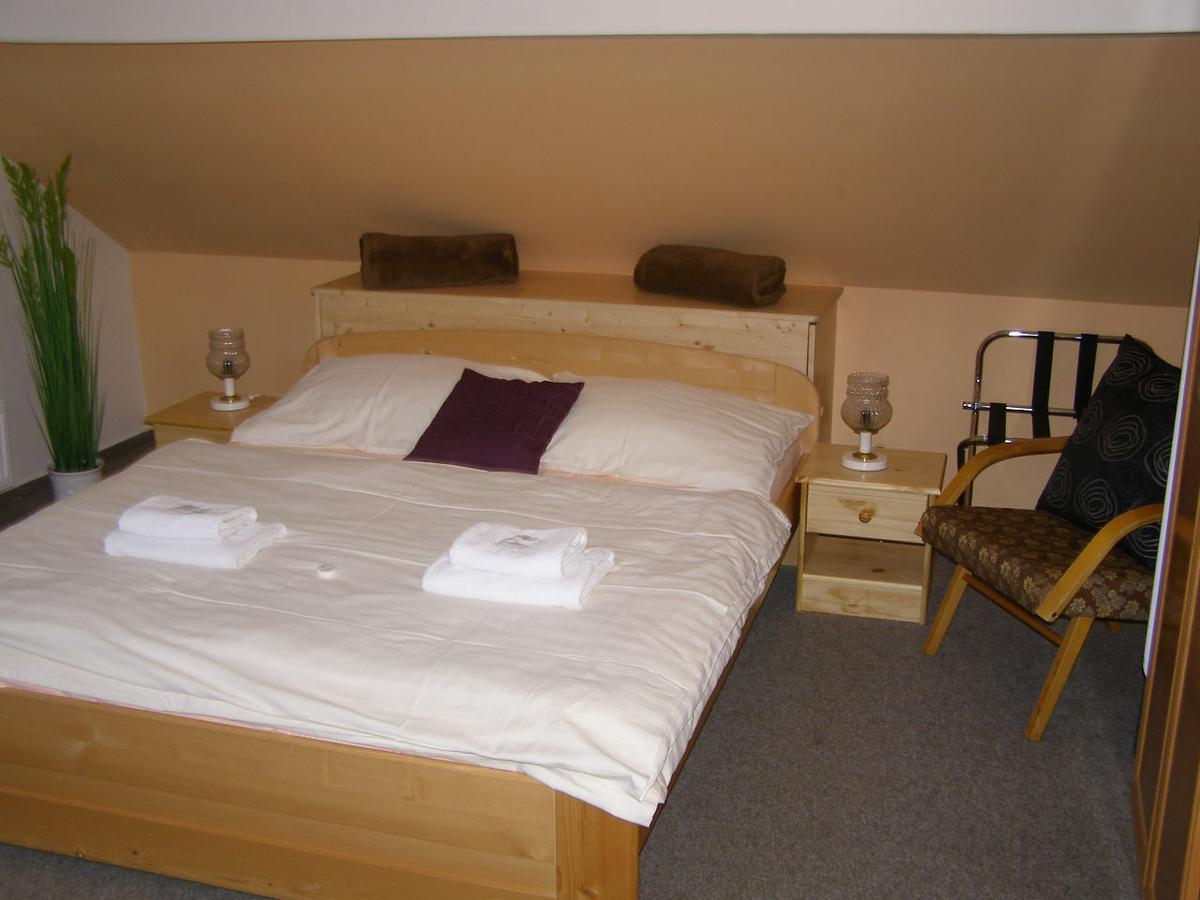 Hotel Garni Belveder Hřensko Esterno foto